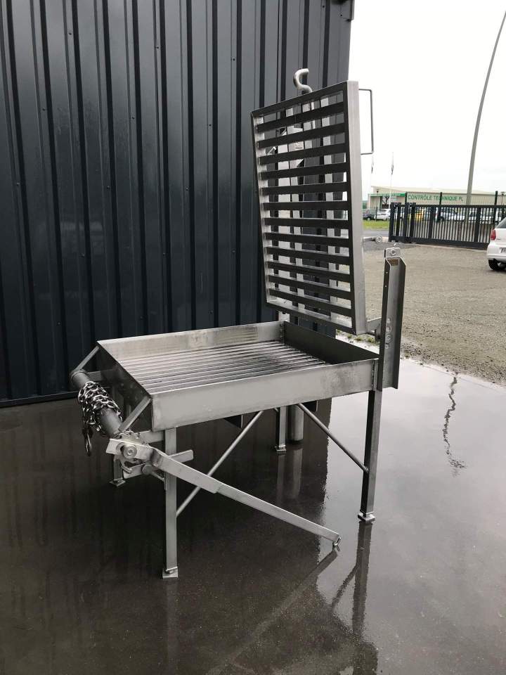 Fabricant de matériel en inox, Maurs